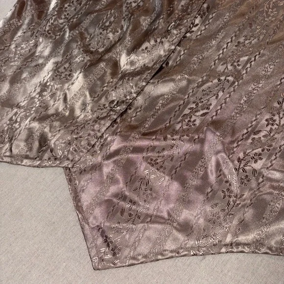 Cacique Vintage Satin Pajama Set Taupe Floral Jacquard Button Top Shorts Small - Picture 4 of 8